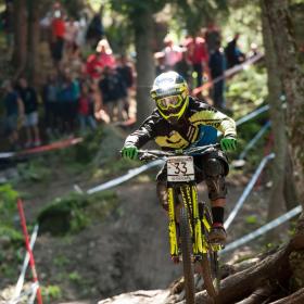uci-dh-worldcup-meribel-2014-20