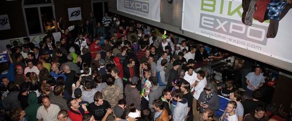 NWD - NWD 10 - Dust & Bones