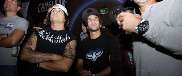 NWD - NWD 10 - Dust & Bones